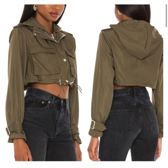 Revolve - h:ours Major Quilted Jacket in Army Green with Hood & Double Zips - Picture 10 of 11